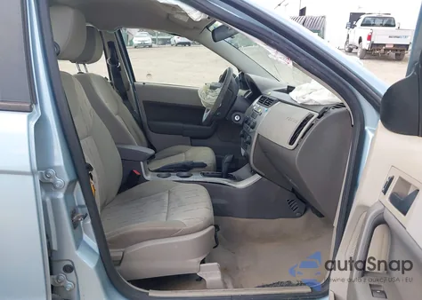 2009 Ford Focus Se z USA, uszkodzony, nr VIN 1FAHP35N79W229912